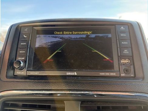 Used 2017 Dodge Grand Caravan GT image 24