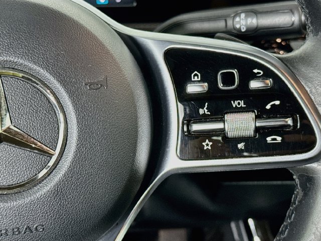 Used 2020 Mercedes-Benz A 220 image 12