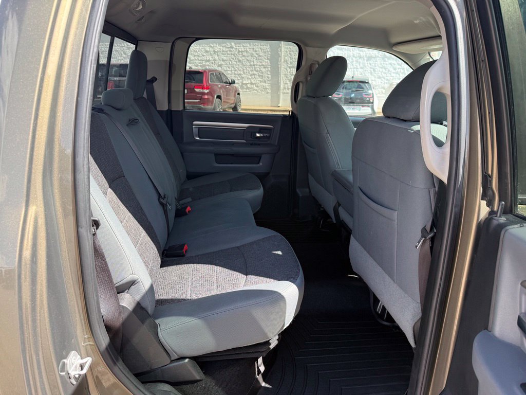 Used 2015 RAM 1500 Big Horn AWD/4WD image 24