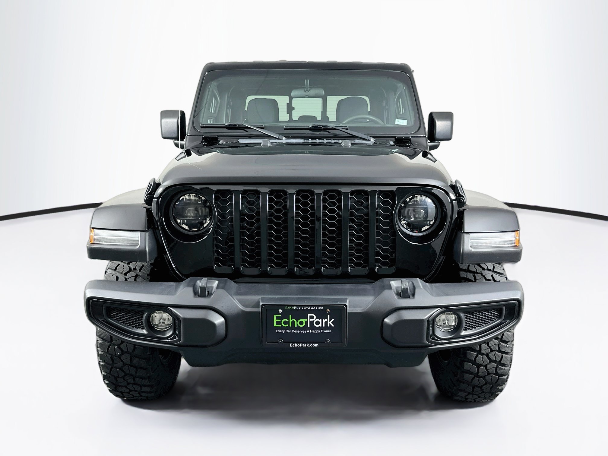 Used 2023 Jeep Gladiator Sport AWD/4WD image 2