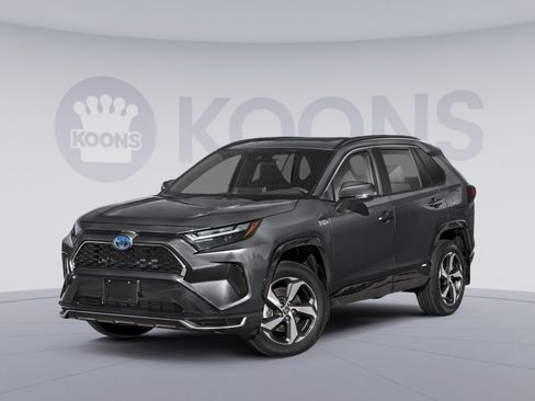 Used 2025 Toyota RAV4 SE w/ Weather & Moonroof Package AWD/4WD image 1