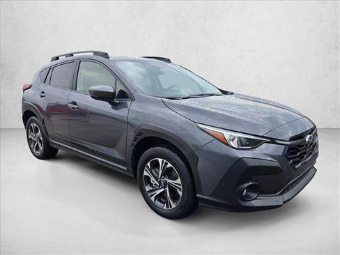 Used 2025 Subaru Crosstrek 2.0i Premium AWD/4WD image 3