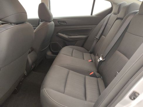 Used 2024 Nissan Altima 2.5 SV image 18