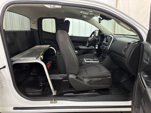 Used 2021 Chevrolet Colorado LT w/ Fleet Safety Package RWD image 11