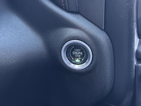 Used 2019 GMC Sierra 1500 AT4 w/ AT4 Premium Package image 22