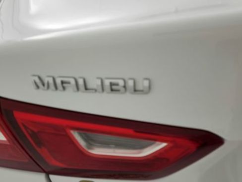 Used 2024 Chevrolet Malibu LT image 27