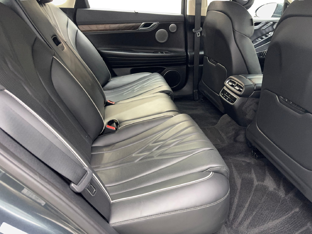 Used 2023 Genesis Electrified G80 AWD/4WD image 40