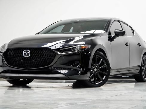 Used 2019 MAZDA MAZDA3 AWD Hatchback w/ Premium Pkg image 1