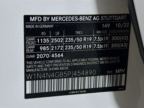 Used 2023 Mercedes-Benz GLA 250 w/ Premium Package image 31