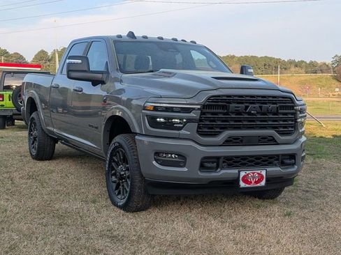 New 2026 RAM 2500 Limited image 2
