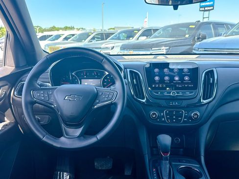 Certified 2023 Chevrolet Equinox RS w/ RS Leather Package AWD/4WD image 25