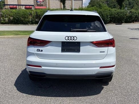 Used 2023 Audi Q3 2.0T Premium w/ Black Optic Package AWD/4WD image 6