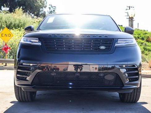 New 2026 Land Rover Range Rover Velar Dynamic SE image 2