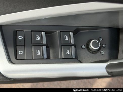 Used 2019 Audi Q3 2.0T Premium Plus w/ Premium Plus Package image 18