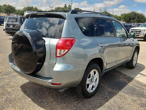 Used 2007 Toyota RAV4 Limited AWD/4WD image 3