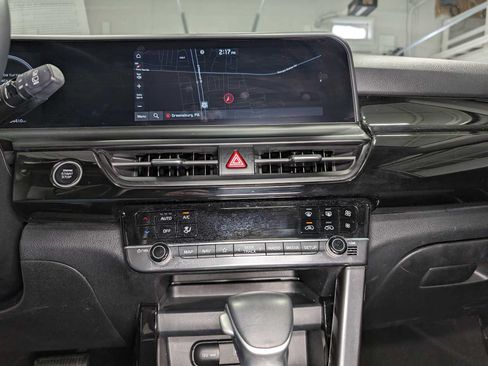 Used 2024 Kia Seltos S AWD/4WD image 33
