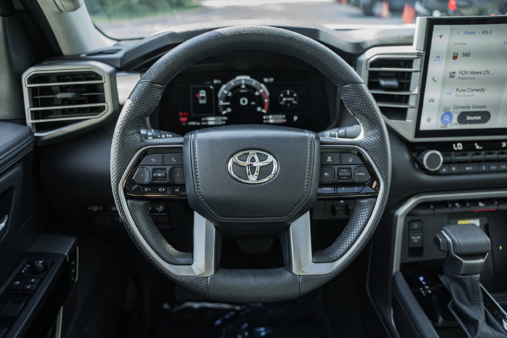 Used 2024 Toyota Tundra Limited w/ Power Package AWD/4WD image 34