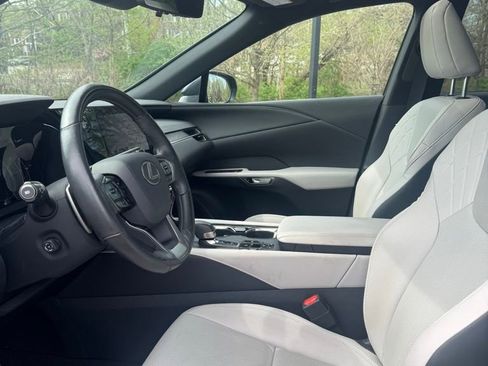 Used 2023 Lexus RX 350h w/ Accessory Package (2T) image 8