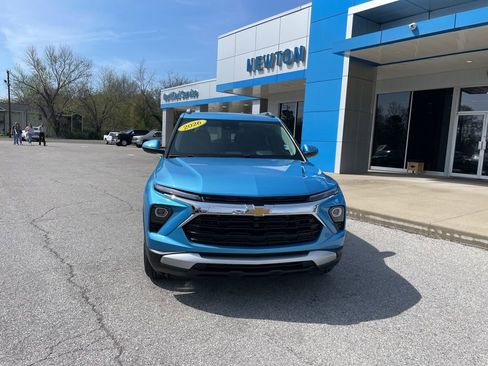 New 2026 Chevrolet TrailBlazer LT w/ Convenience Package image 2