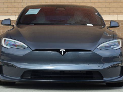Used 2022 Tesla Model S Plaid AWD/4WD image 6