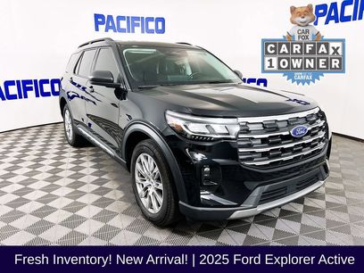 Used 2025 Ford Explorer Active w/ Active Comfort Package