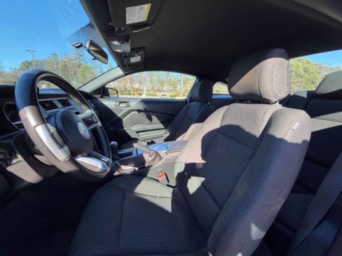 Used 2014 Ford Mustang Coupe w/ V6 Performance Package image 21