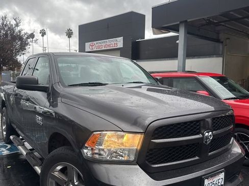 Used 2017 RAM 1500 Express image 1