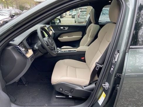New 2026 Volvo XC60 B5 Core w/ Climate Package AWD/4WD image 11