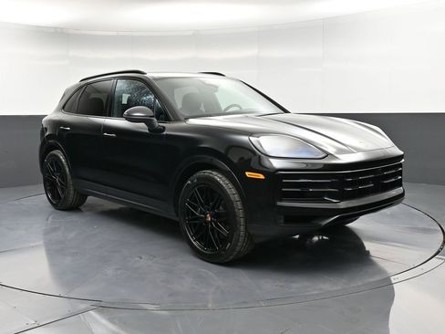 New 2026 Porsche Cayenne AWD/4WD image 10