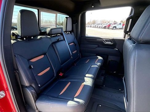 Used 2025 GMC Sierra 3500 AT4 w/ AT4 Premium Plus Package image 26