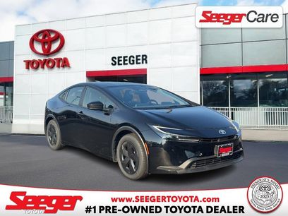 Used 2023 Toyota Prius LE
