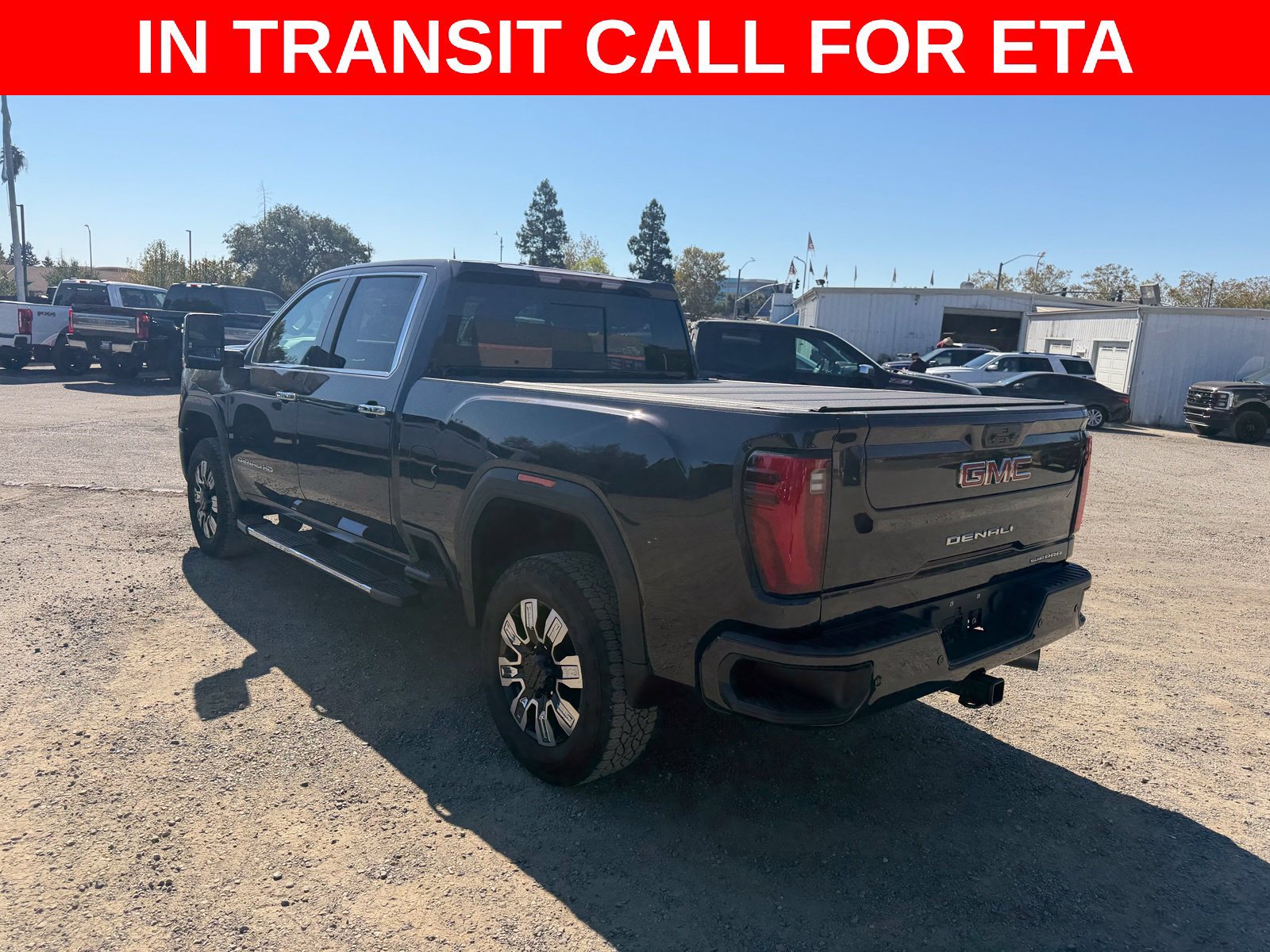Used 2024 GMC Sierra 2500 Denali AWD/4WD image 3