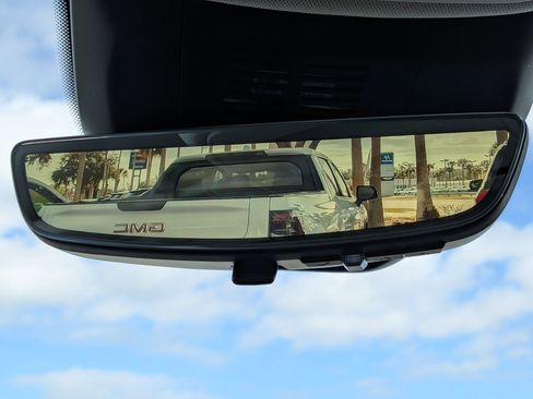 New 2026 Buick Envision Avenir image 31