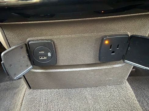 Used 2020 Lincoln Aviator Reserve w/ Equipment Group 201A AWD/4WD image 27