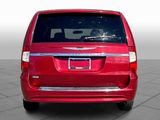 Used 2016 Chrysler Town & Country Touring image 4