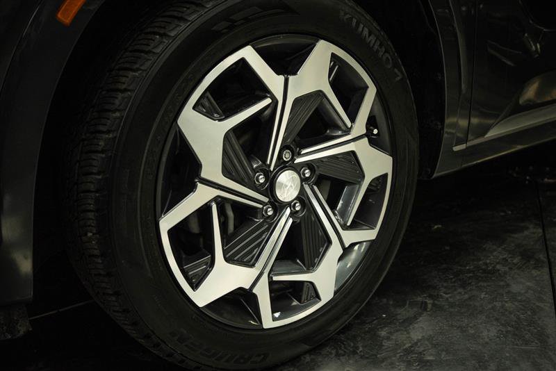 Used 2022 Hyundai Palisade Calligraphy FWD image 3