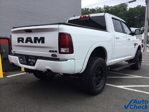 Used 2018 RAM 1500 Sport image 10