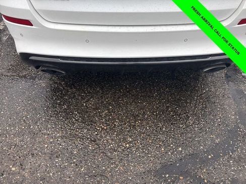 Used 2019 Kia Optima S w/ S Panoramic Sunroof Package image 9