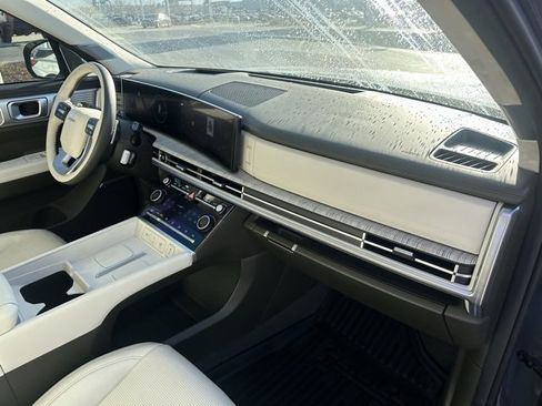Used 2024 Hyundai Santa Fe Calligraphy image 24