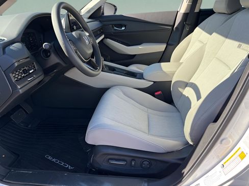 New 2025 Honda Accord SE image 16