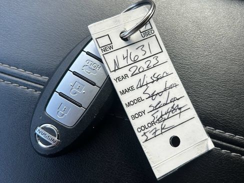 Used 2023 Nissan Sentra SV FWD image 36