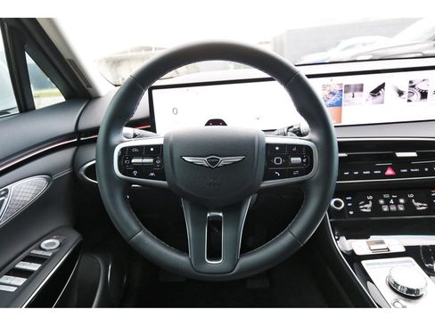Used 2026 Genesis GV70 2.5T AWD/4WD image 14