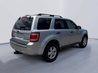 Used 2010 Ford Escape XLT FWD video 3