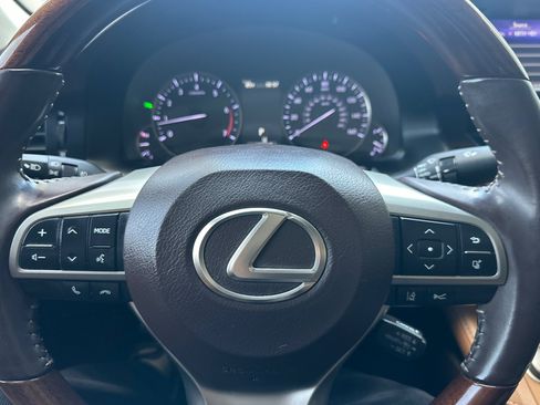 Used 2018 Lexus ES 350 w/ Navigation System Package FWD image 10