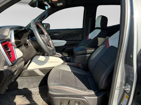 Used 2024 GMC Canyon AT4X AWD/4WD image 18