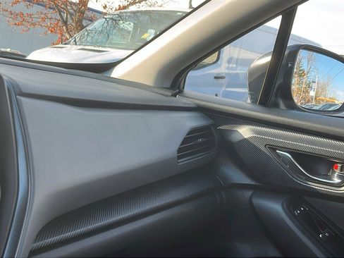 Used 2025 Subaru Crosstrek 2.5i Limited image 19
