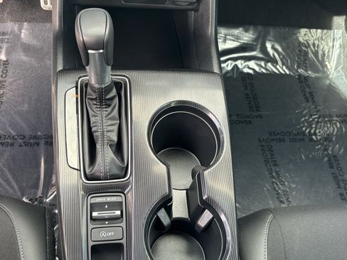 Used 2025 Honda Civic Sport image 27