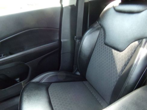 Used 2019 Jeep Compass Latitude AWD/4WD image 14
