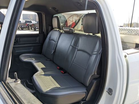 Used 2022 RAM 2500 Tradesman w/ Chrome Appearance Group image 36