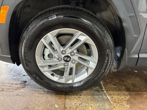 Certified 2025 Hyundai Tucson SE AWD/4WD image 9